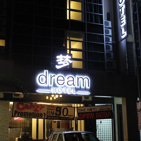 Dream Hotel Klang Exterior photo